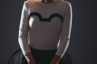 Александра Живова