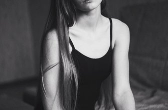 Анна Завтур